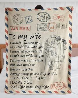 Personalized Love Letter To Wife From Husband| Fleece Sherpa Woven Blankets| Gifts For Wife | Mazezy CA
