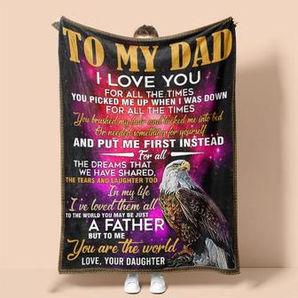 Personalized To My Dad Love From Daughter Eagle | Fleece Sherpa Woven Blankets| Gifts For Father, Dad| Father's Day Gifts | Mazezy UK