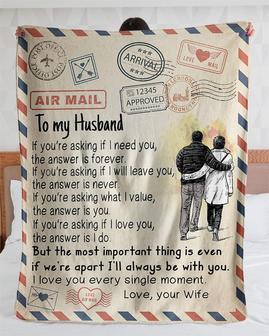 Personalized To My Husband Thank You For Holding My Hand| Fleece Sherpa Woven Blankets| Gifts For Husband | Mazezy