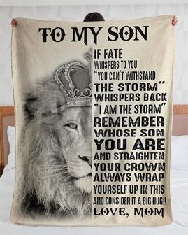 Personalized To My Son Big Hug From Mom| Fleece Sherpa Woven Blankets| Gifts For Son | Mazezy UK