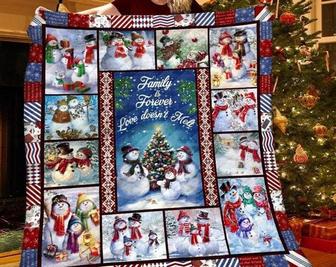 Snowman Blankets, Family and forever Christmas blanket, Christmas gift for mom, daddy and daughter, snowman lovers, snowman gifts | Mazezy