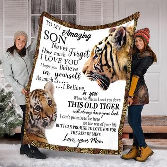 To My Amazing Son Love From Mom Tiger Blanket, Fleece /Sherpa/ Mink Blankets, Christmas Gift For Son, For Birthday Boy | Mazezy