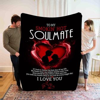 To My Soulmate/Love/Girlfriend/Wife Customized Blanket, Couple Gifts, Gift For Anniversary, Christmas, Birthday. Custom Gift For Girlfriend | Mazezy AU