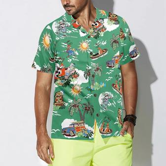 Merry Christmas Santa Claus And Reindeer Hawaiian Shirt - Perfect Gift For Lover , Friend, Family - Seseable