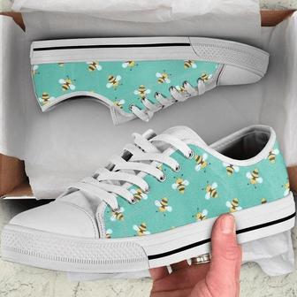 Bees Fly On Flower Pattern Low Top Shoes - Monsterry