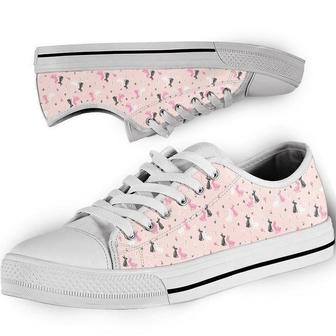 Bunny Lovers Low Top Shoes - Monsterry