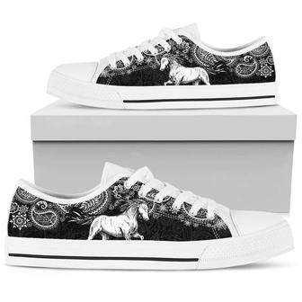 Horse Paisley Black White Low Top Shoes - Monsterry