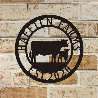 Custom Cow Farm Metal Sign, Personalized Ranch name Sign, Porch Metal Wall Art, Unique Birthday Gift - Thegiftio