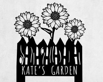 Custom Sunflower Metal Garden Decor, Flower with Stakes Garden Sign, Personalized Name Sign - Thegiftio