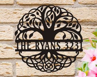 Personalized Family Tree Sign, Metal Wall Art, Tree of Life Decoration, Metal Family Tree Decor - Thegiftio UK
