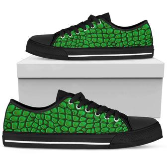 In Love With Crocodile Women's Low Top Shoes - Monsterry CA