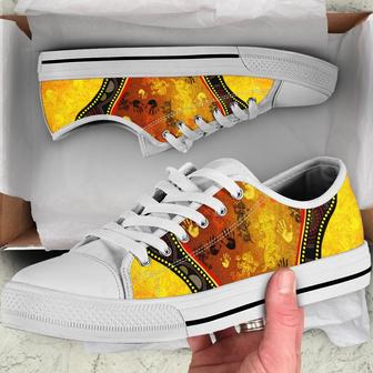 Aboriginal Shoes Rock Golden Style Low Top Shoes - Monsterry