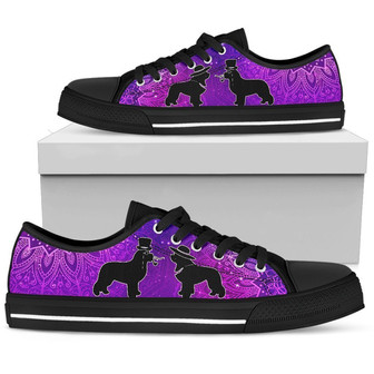 Newfoundland Women'S Low Top Shoe - Monsterry