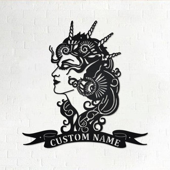 Custom Queen Of The Sea Metal Wall Art, Personalized Beach Girl Name Sign Decoration For Room, Queen Metal Home Decor, Custom Beach Girl - Thegiftio UK