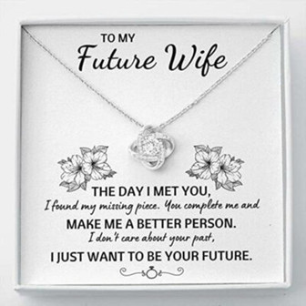 Future Wife Necklace, To My Future Wife “Your Future” Necklace Gift . Fiance, Girlfriend Or Future Wife Gift - Thegiftio