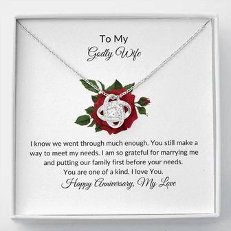 Gift For Wife, Sentimental Gift, Thoughtful Gift, Anniversary Gift, Relationship Gifts, 7Th Anniversary Gift, Thoughtful Gifts, 4Th Anniversary Gift, 1St Anniversary Gift, 2Nd Anniversary Gift, Gift For Her, Love Knot Necklace, Just Because Gift - Thegiftio UK
