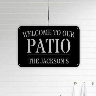 Personalized Family Name Welcome to Our Patio Metal Sign, Personalized Patio Name Sign, Outdoor Patio Sign, Backyard Decor, Welcome Sign - Thegiftio UK