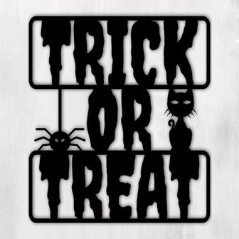 Trick or Treat Decor|Sign|Halloween|Wall Hanging|Halloween wall sign|cat|Black cat|spider|Halloween sign|home decor|home|wall decor|wall art - Thegiftio UK