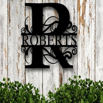 Welcome Sign for Front Porch, Last Name Metal Sign, Personalized Home Decor, Split Monogram Sign, Front Porch Sign, Housewarming Gift - Thegiftio