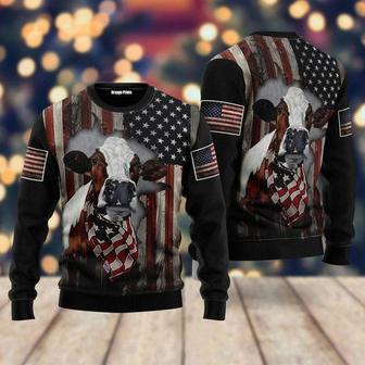 Cow American Flag Patriotic Ugly Christmas Sweater For Men & Women | Favorety DE