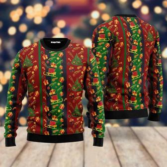 I Want A Huge Gift For Christmas Pattern Ugly Christmas Sweater For Men & Women | Favorety AU