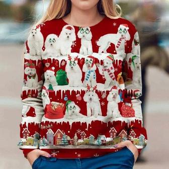 Poodles With Santa Hats Christmas Snowflake Sweatshirt Adorable Xmas Sweater For Dog Lovers | Favorety UK