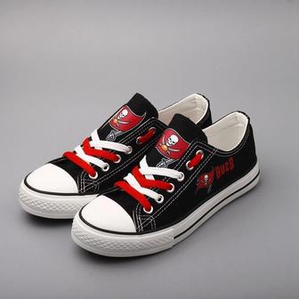 Tampa Bay Buccaneers NFL Football 3 Gift For Fans Low Top Custom Canvas Shoes | Favorety DE