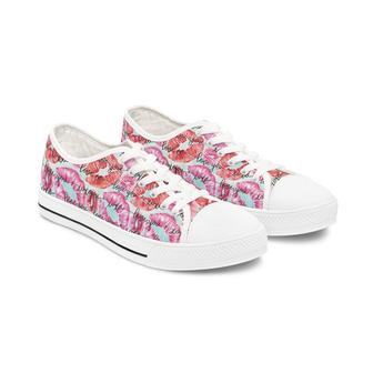 Valentines XOXO LOVE Women's Low Top Sneakers - Monsterry AU