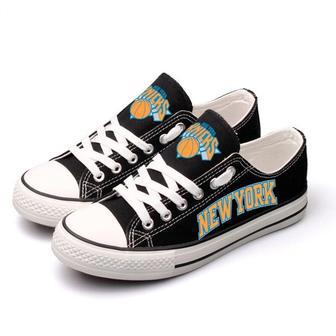 New York Knicks Custom Shoes Basketball Knicks Low Top Sneakers New York NBA Gumshoes Knicks | Favorety DE