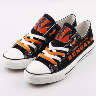 Cincinati BengaIs NFL Football 6 Gift For Fans Low Top Custom Canvas Shoes | Favorety AU