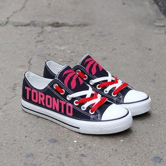 Toronto Raptors Custom Shoes Basketball Raptors Low Top Sneakers Toronto NBA Gumshoes Raptors | Favorety CA