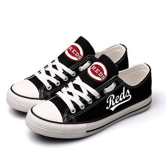 ClNClNNATI REDS MLB Baseball Gift For Fans Low Top Custom Canvas Shoes | Favorety AU