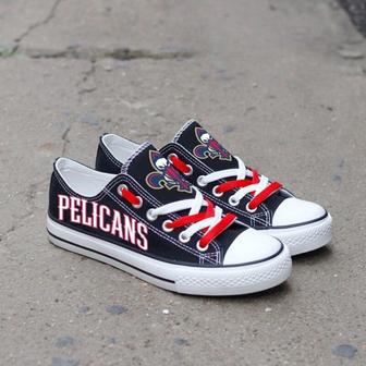 New OrIeans PeIicans Custom Shoes Basketball Pelicans Low Top Sneakers New Orleans NBA Pelicans | Favorety AU