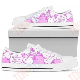 Mens Womens Purple Snoopy Low Top Shoes Custom Print Footwear Converse Sneakers | Favorety