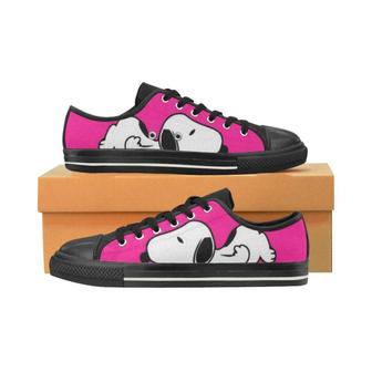 Snoopy Hot Pink Low Top Canvas Shoes for Kid | Favorety