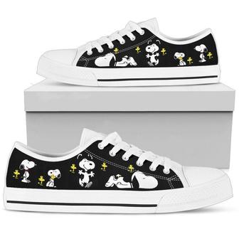 Snoopy Friendship Low Top Running Shoes For Men, Women | Favorety