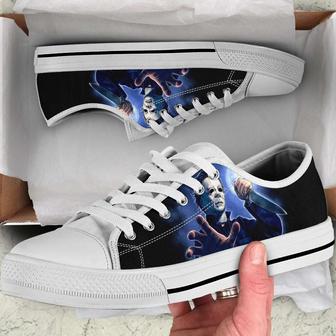 Halloween Michael Myers Friday Horror Movie Custom Casual Canvas Low Top Shoes – - Monsterry DE