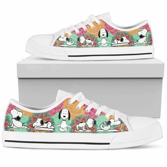 Snoopy Yoga Style Sneakers Low Top Shoes Yoga Lover Low Top Shoes | Favorety AU