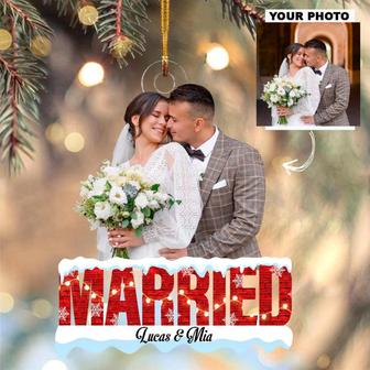 Custom Photo Ornament, Married Ornament, Engagement, Wedding, Christmas Gift - Thegiftio UK
