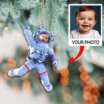 Custom Photo Ornament - Custom Kid's Face Ornament - Christmas Gift For Family, Family Members, Kids - Thegiftio UK