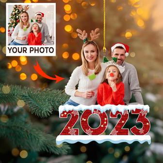 Customized Photo Ornament 2023 - Personalized Photo Mica Ornament - Christmas Gift For Family Members, Mom, Dad - Thegiftio