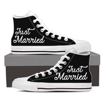 Just Married High Top Shoes Sneakers - Monsterry DE