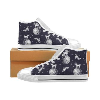Chihuahua space helmet. astronaut pattern Men's High Top Shoes White - Monsterry