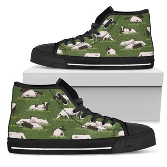 Cow On Green Grass Men's High Top Shoes - Monsterry AU