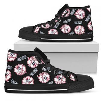 Script Logo Pattern New York Yankees High Top Shoes | Favorety DE