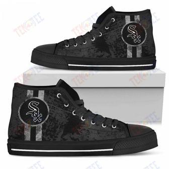 Mens Womens Chicago White Sox High Top Shoes Triple Stripe Bar Dynamic Shoes For Men Custom Shoes | Favorety DE