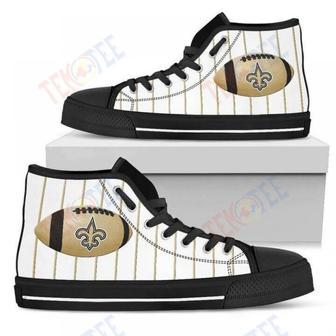 Mens Womens Straight Line With Deep Circle New Orleans Saints High Top Shoes | Favorety CA