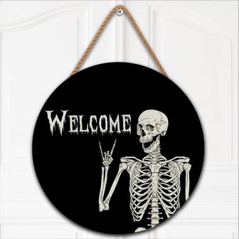 Halloween Welcome Round Wood Sign - Thegiftio