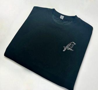 Bird Embroidered Sweatshirt Crewneck Sweatshirt For Men And Women | Mazezy