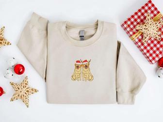 Embroidered Christmas Dog Sweatshirt, Golden Retriever Santa Sweatshirt For Family | Mazezy AU